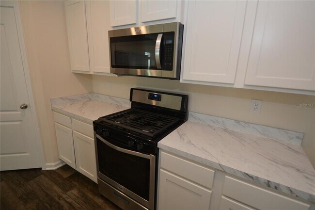 Building Photo - 699 Grand Reserve Dr