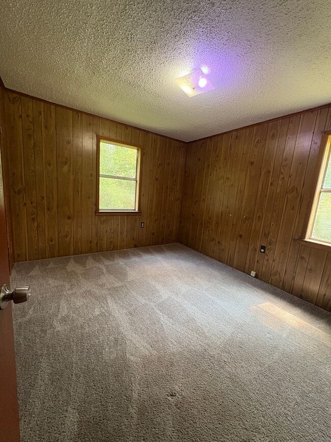 Building Photo - Spacious 3 bedroom/1.5 bath house in Mansfield, LA!