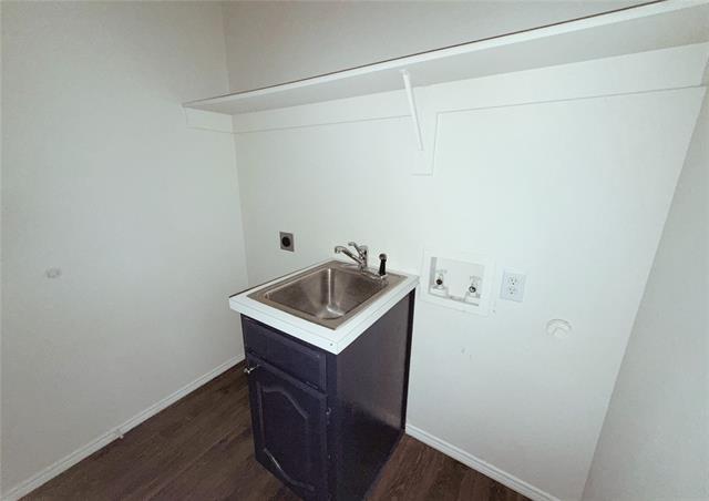 Building Photo - 1196 Winnipeg Dr