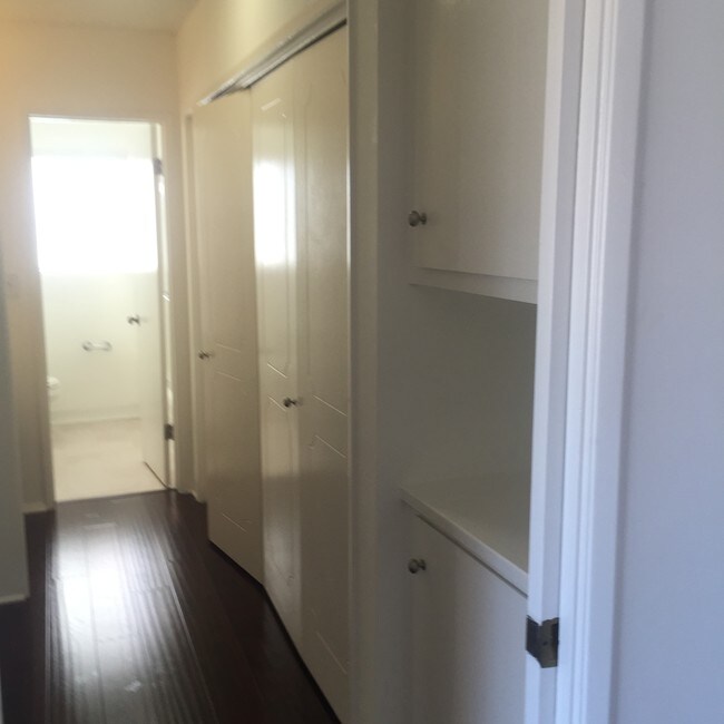 Building Photo - 11988 Kiowa Ave