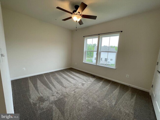 Building Photo - 23347 Sawara Ct