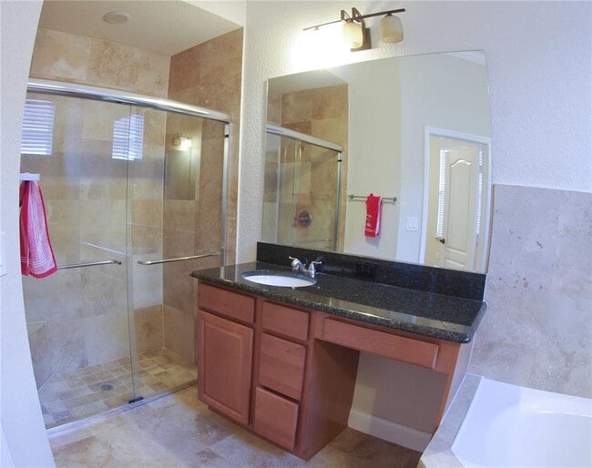 Building Photo - 8853 SW 78th Ave