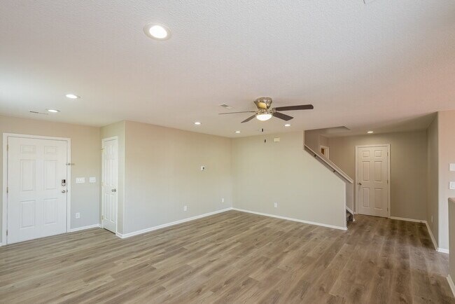 Building Photo - 9565 Elk Mountain Cir