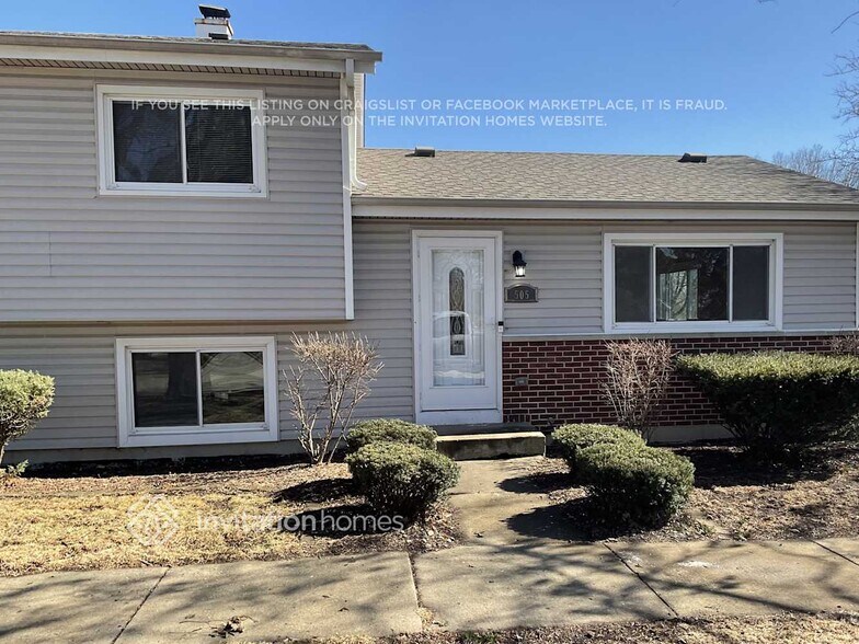 Building Photo - 505 N La Londe Ave
