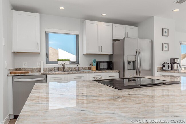 Building Photo - 1712 Sea Horse Pl