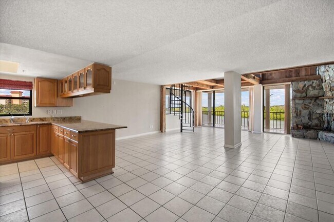 Building Photo - 18201 Gulf Blvd