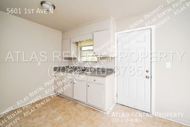 Building Photo - 5601 1st Ave N