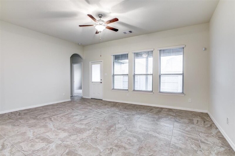 Building Photo - 4354 Umber Shadow Dr