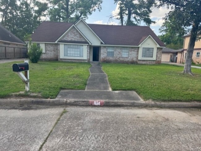 Primary Photo - 1114 Manatee Ln