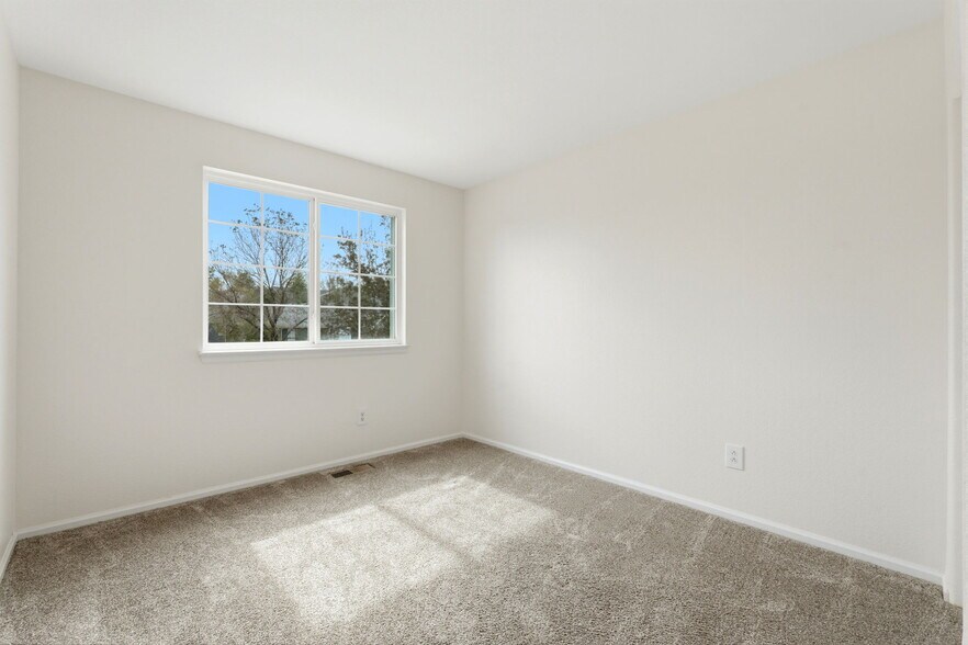 Building Photo - 10445 Cheetah Winds