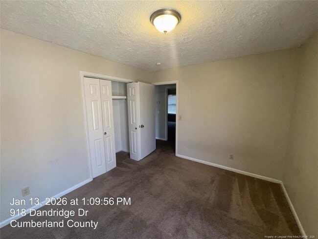 Building Photo - 918 Dandridge Dr