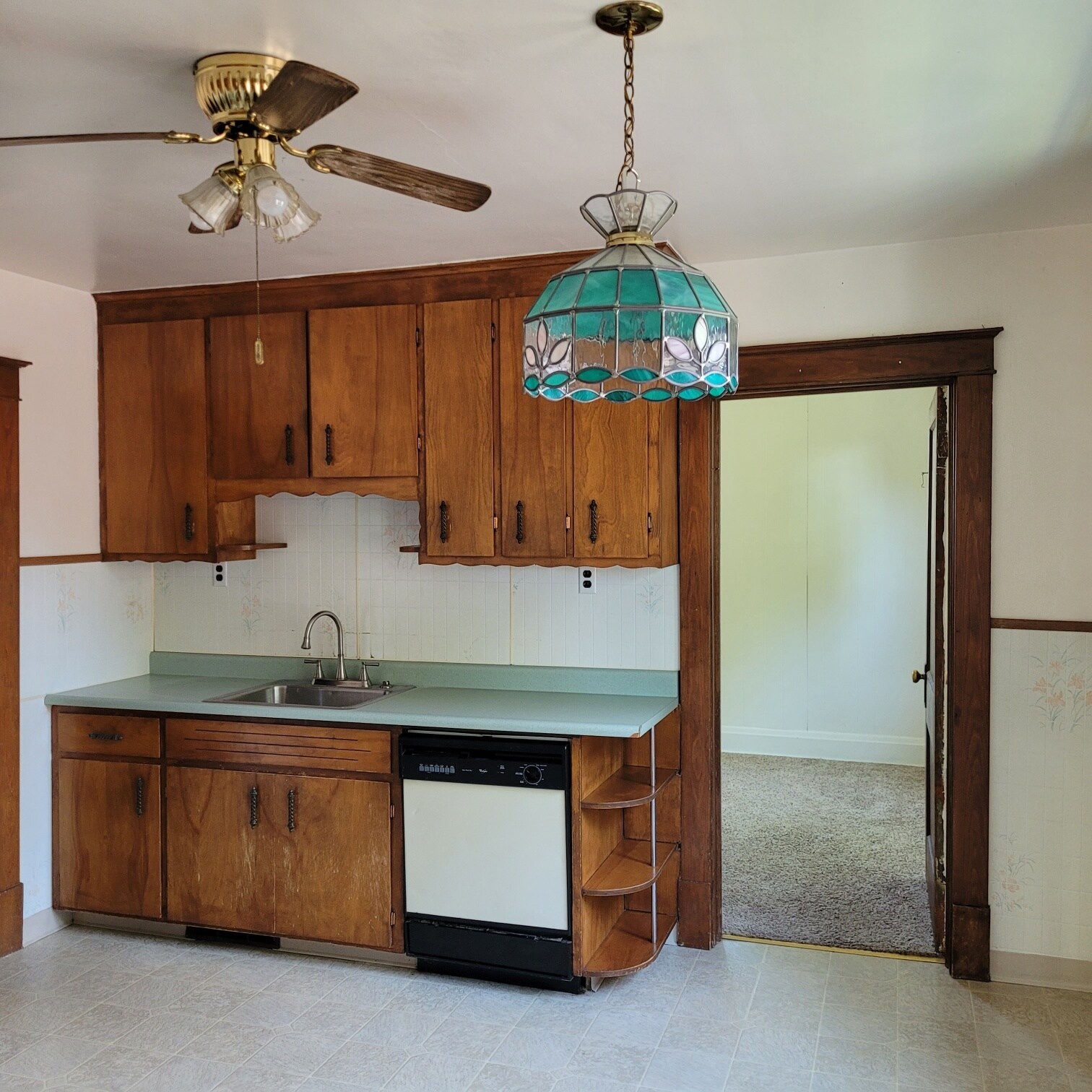 Building Photo - 2460 Grand Ave