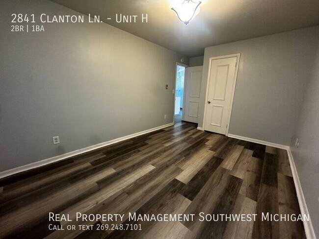 Building Photo - 2841 Clanton Ln