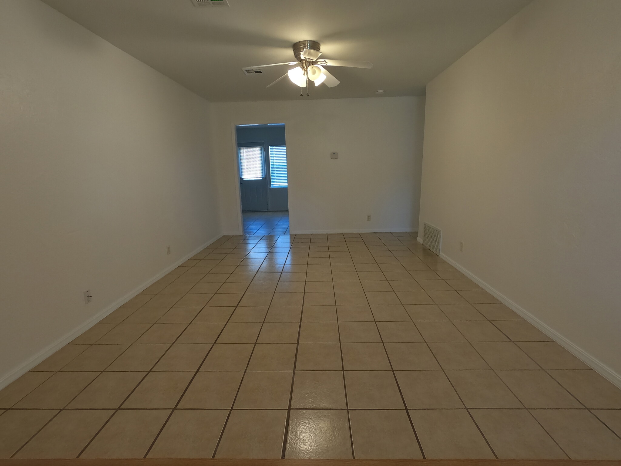 Living room from front door - 415 W Guthrie St