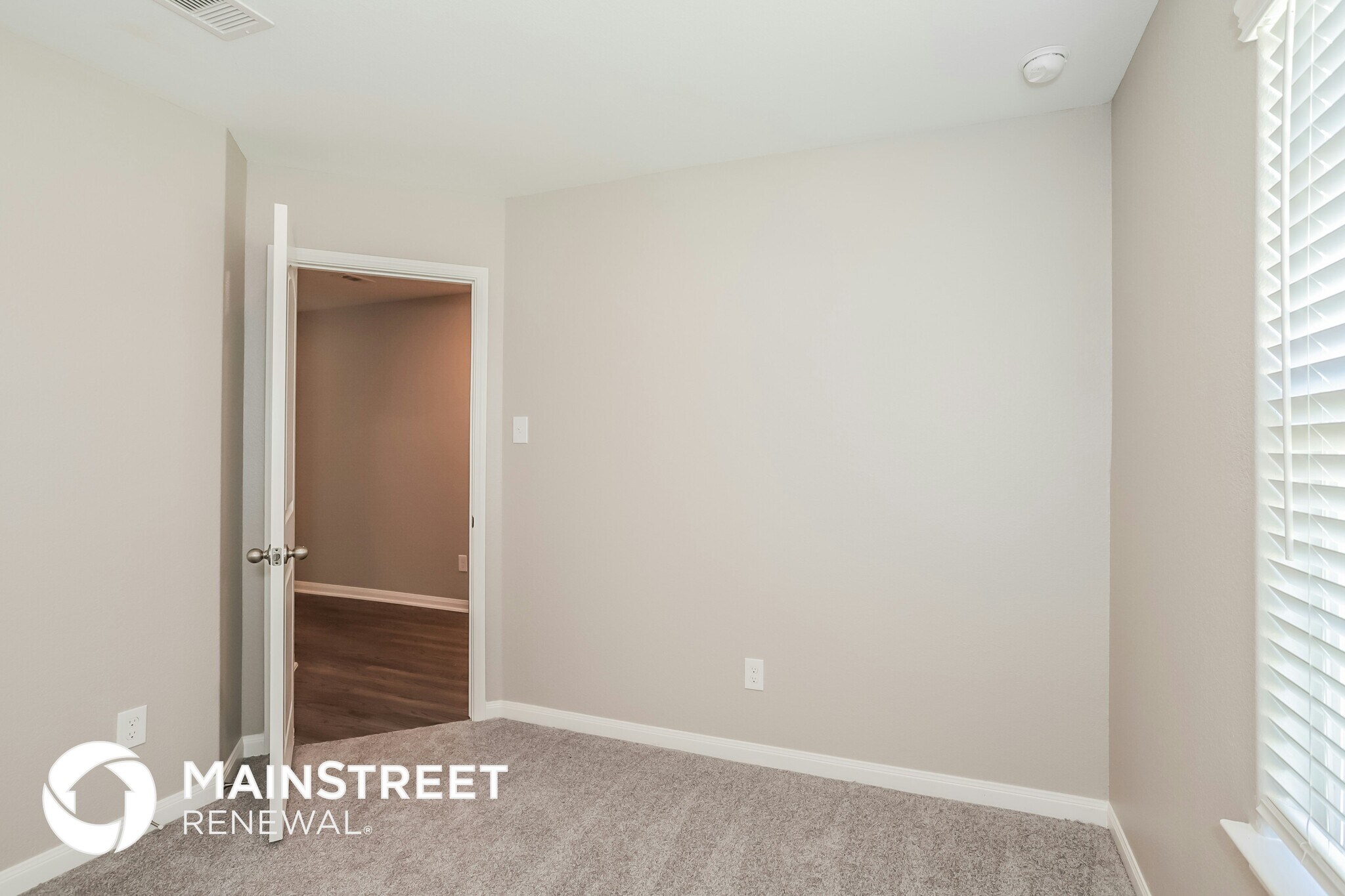 Building Photo - 26123 Hals Dr