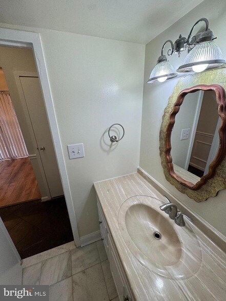 Building Photo - 3832 Bel Pre Rd