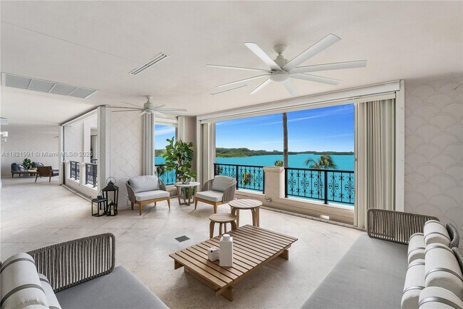 Building Photo - 5242 Fisher Island Dr