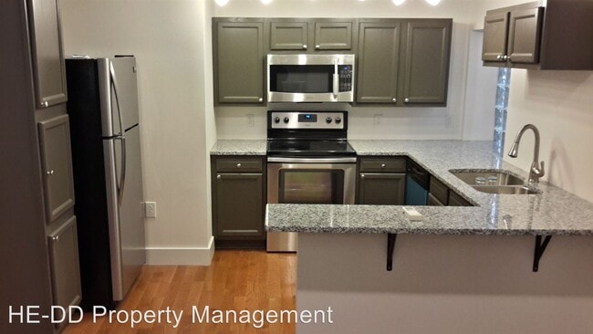 Building Photo - 503 Fisk St