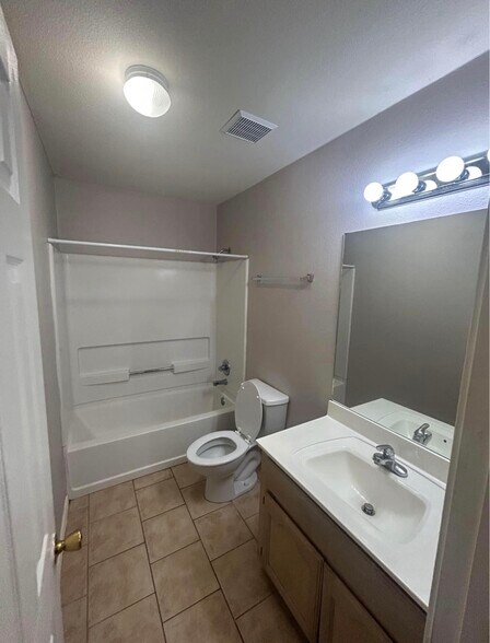 Building Photo - 3829 W Faith Hill St