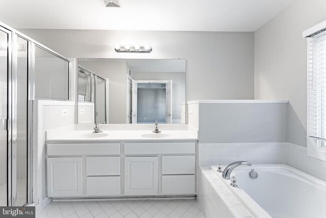 Building Photo - 8358 Millom Ct