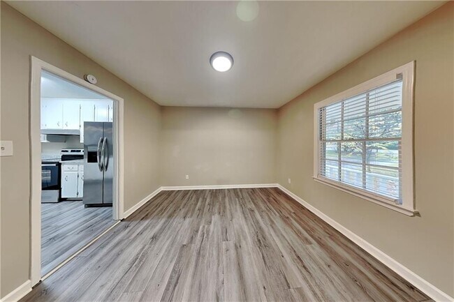 Building Photo - 3023 Timberline Rd