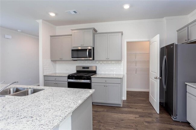 Building Photo - 77 Grv Spgs Ct