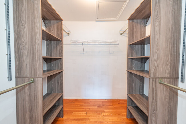 Closet - 158 Harvest Ln