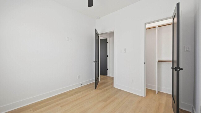 Building Photo - 4117 Shelby Cir