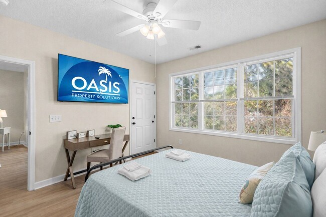 Building Photo - 5801 Oyster Catcher Dr