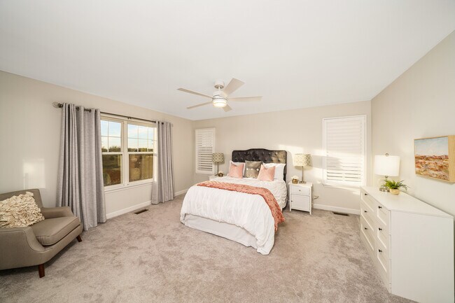 Building Photo - 2930 Glacier Way