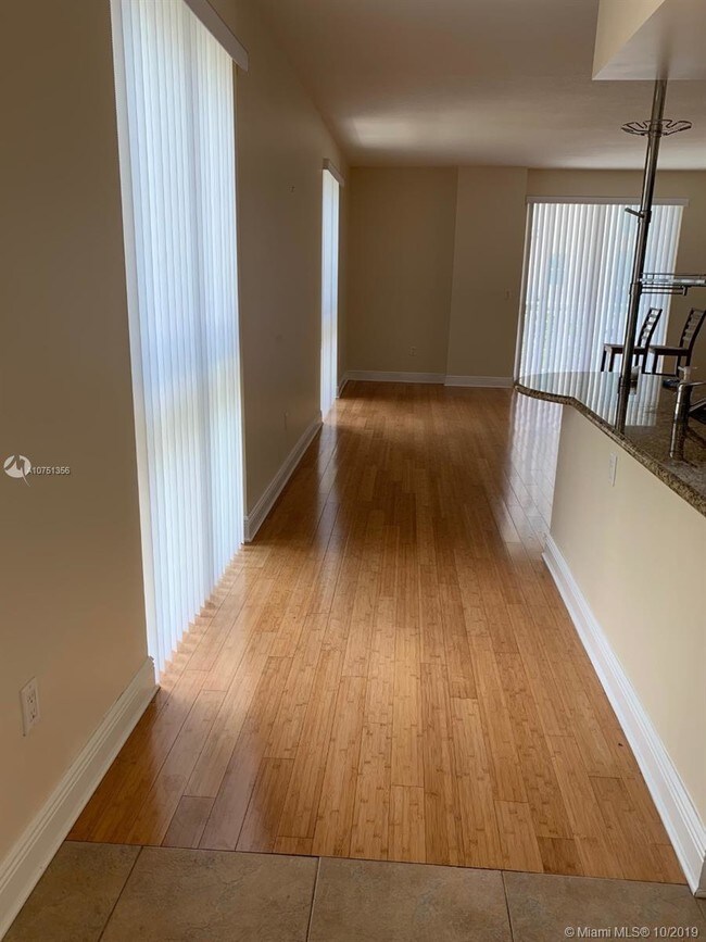 Building Photo - 7270 SW 88th St