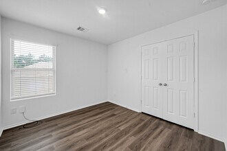 Building Photo - 1714 Campos Ct