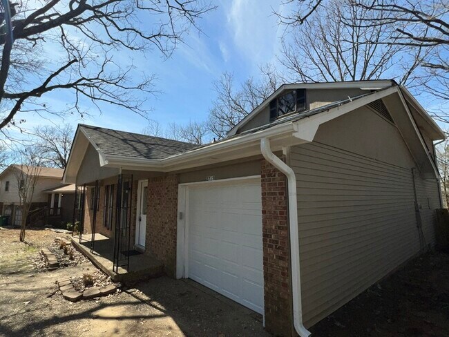 Building Photo - 2715 Jadestone Dr. Sherwood AR 72120