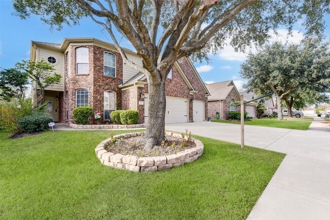 Building Photo - 15403 Redbud Dale Ct