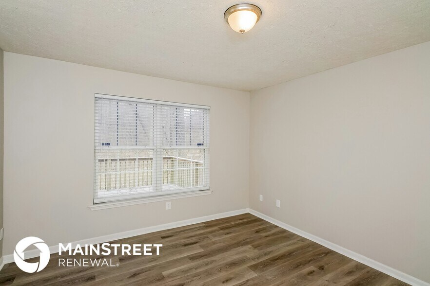 Building Photo - 6526 Bridle View Cir
