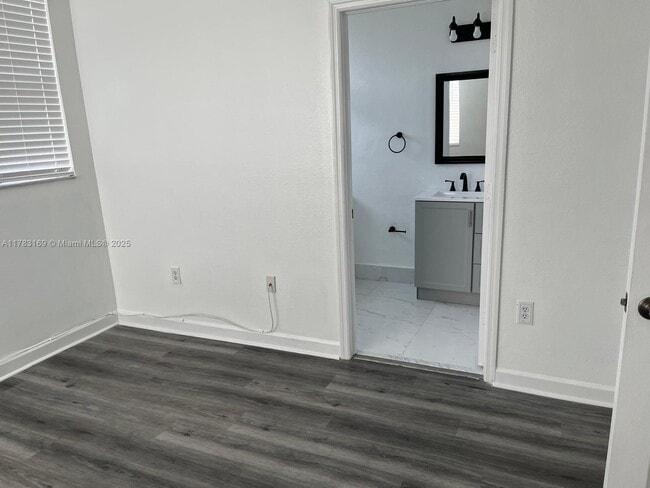 Building Photo - 10919 SW 245 ST