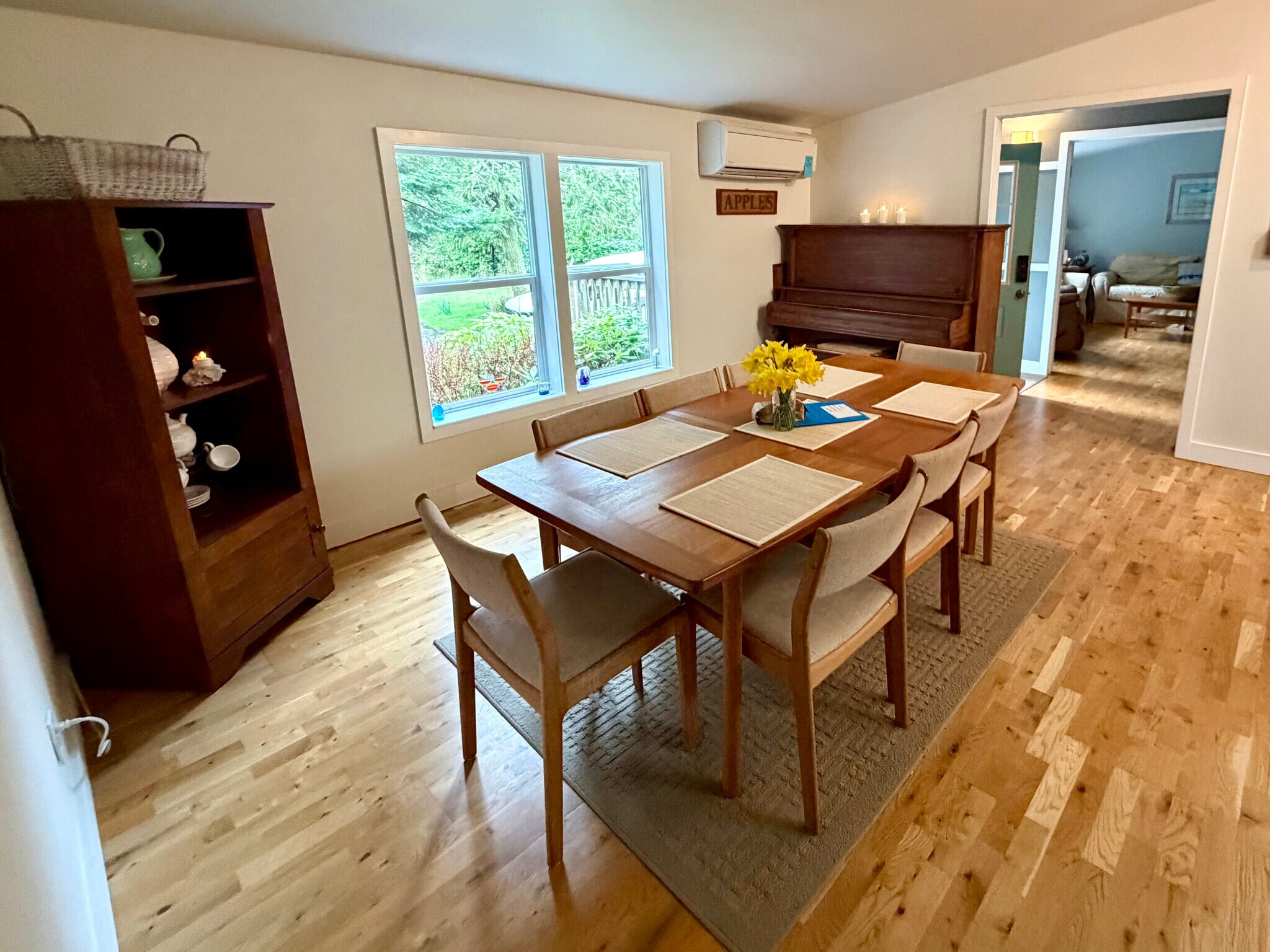 Dining Area - 126 Charlie Ln