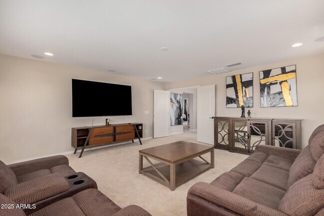 Building Photo - 5654 N 88th Ln