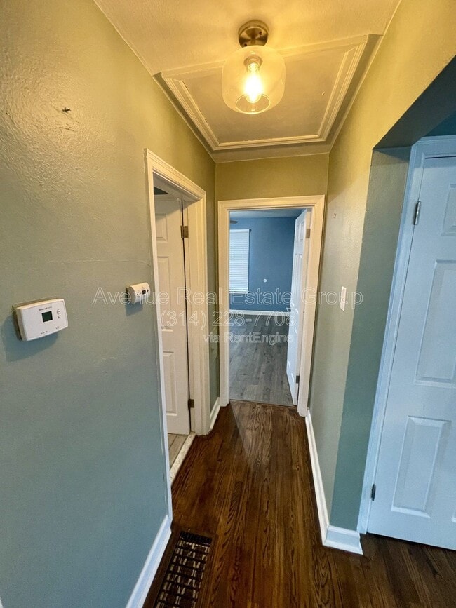 Building Photo - 9526 Big Bend Rd