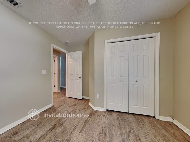 Building Photo - 5422 Twin Creeks Dr