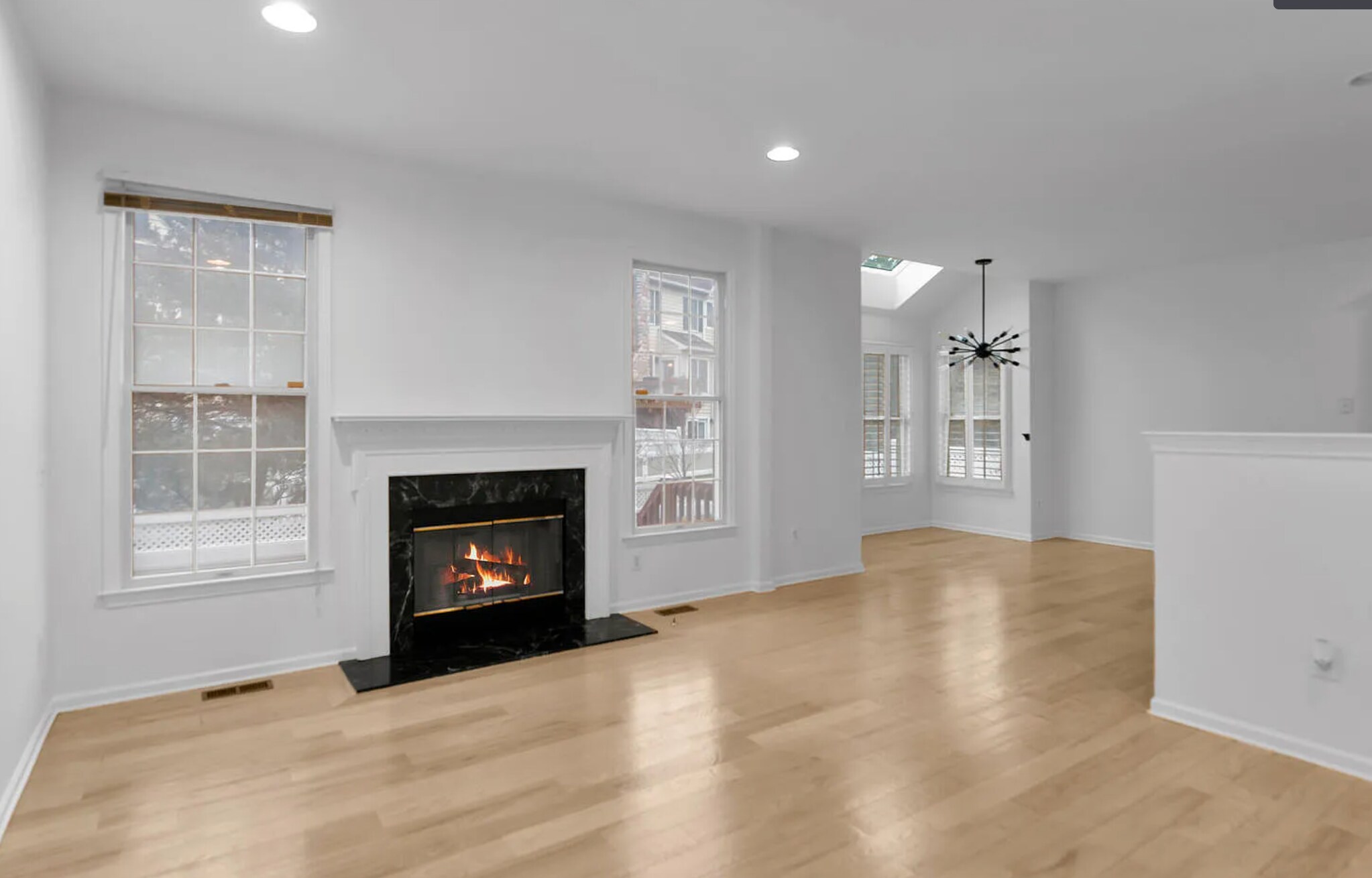 Building Photo - 7 Patriot Hill Dr