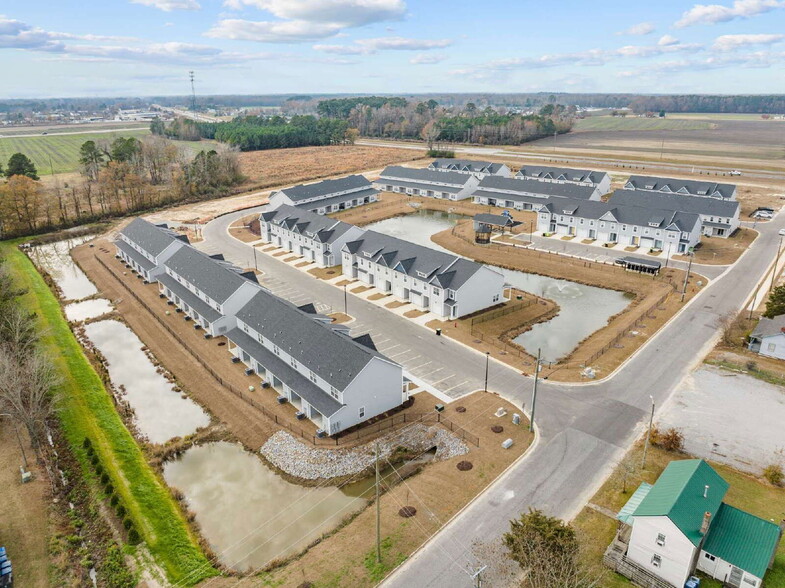 Building Photo - 2629 Virginia Mae Ln