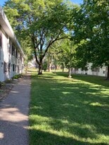 Building Photo - 1531 American Blvd E