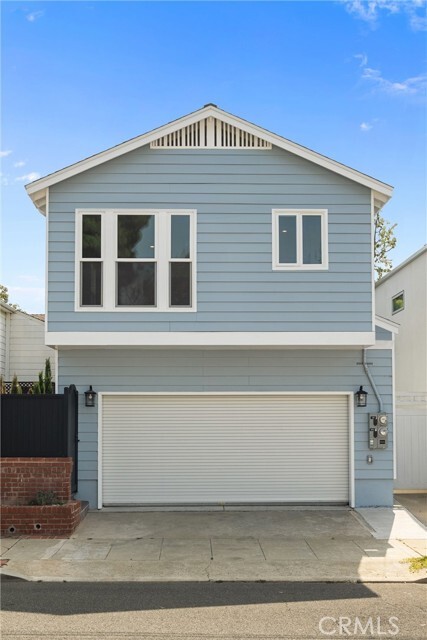 Building Photo - 385 Orlena Ave
