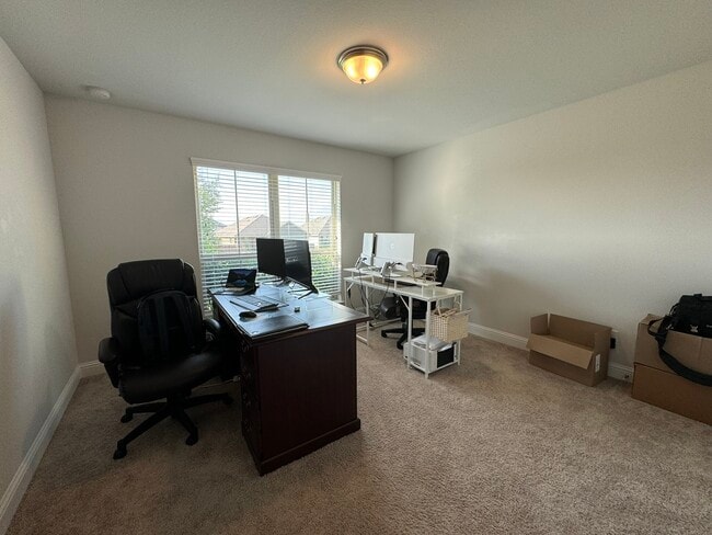 Building Photo - 486 Terra Vis Cir