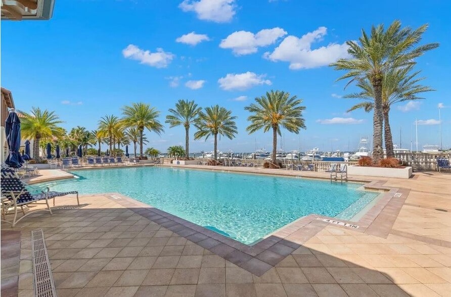 Building Photo - 6012 Yeats Manor Dr