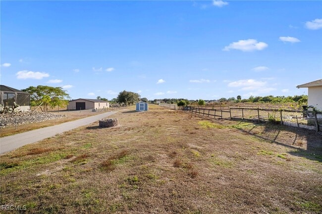 Building Photo - 4080 24th Ave NE