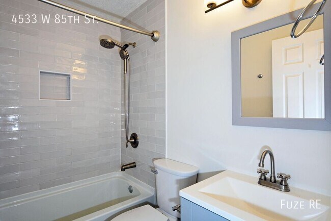 Building Photo - 4533 W 85th St