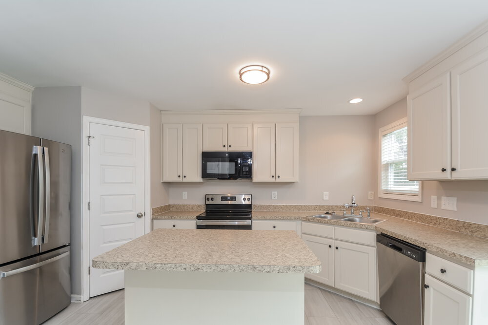Building Photo - 1218 Braemar Highland Dr