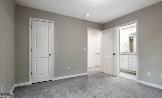 Building Photo - 87 Mineral Springs Ln